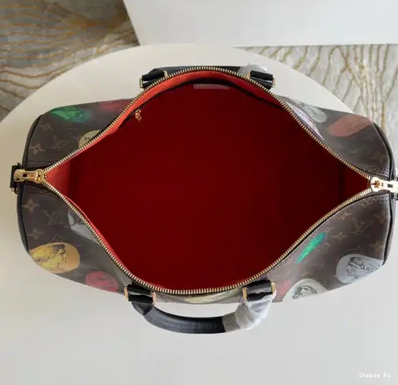 45 VUITTON BANDOULIÈRE KEEPALL LOUIS 0522